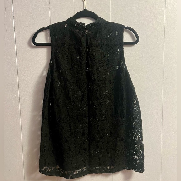 LOFT ~ Floral Embroidered, Mock Neck, Lace-Like, Sleeveless, Blouse - Picture 3 of 12